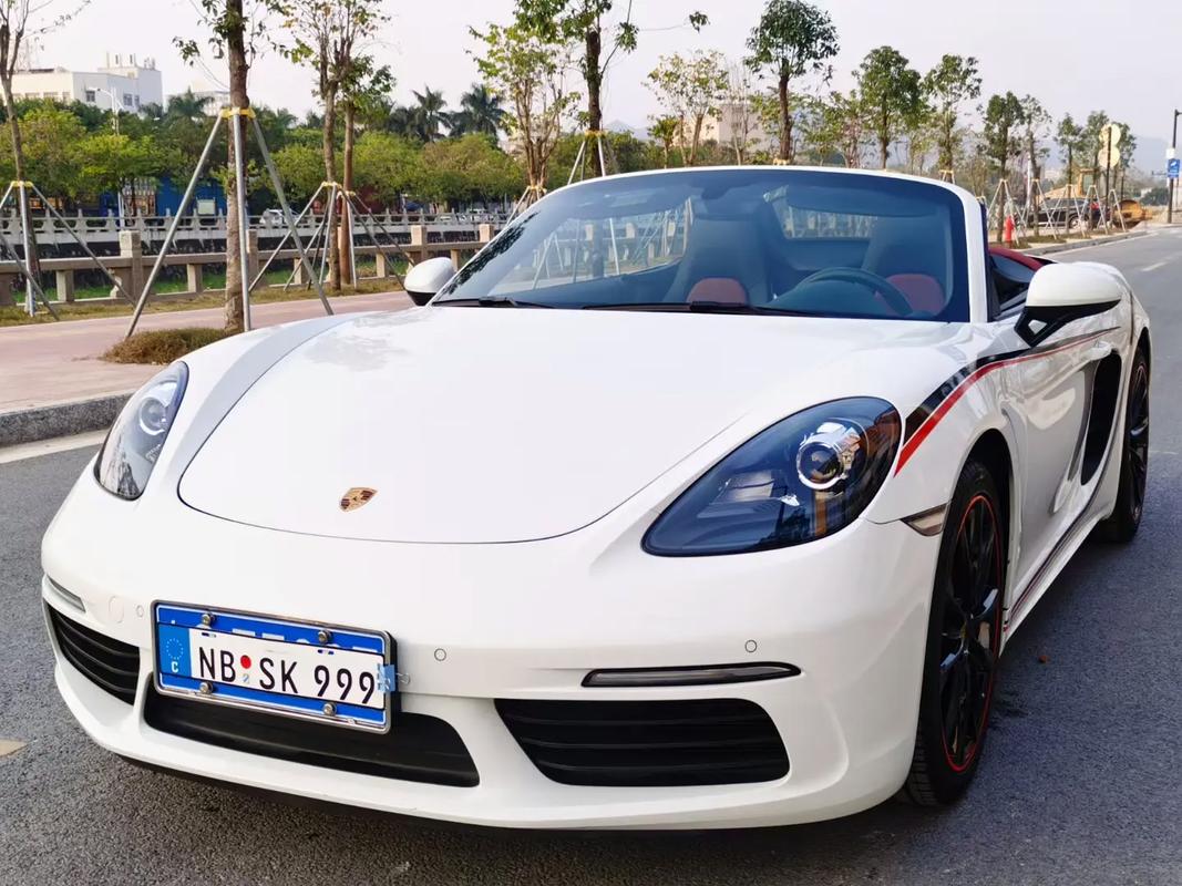 汽車租賃新潮流 好車不等人，租20天送福利，車況極品成泡妞神器